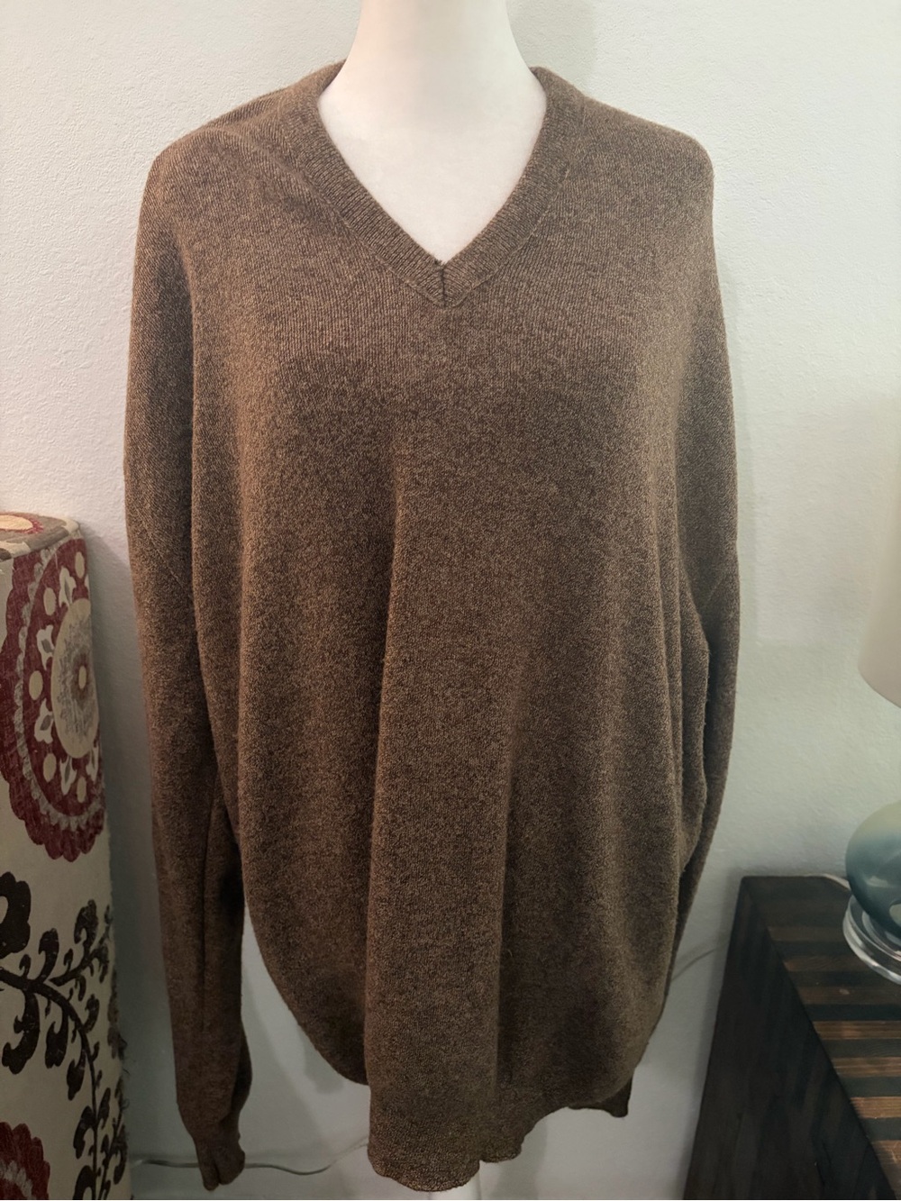 Vintage Men's V-Neck Sweater